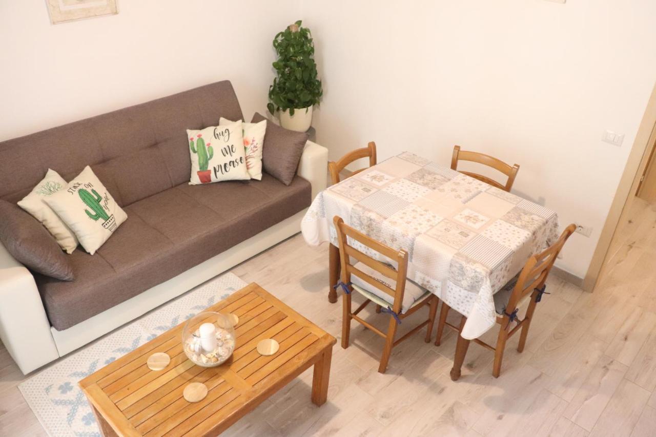 Casa Oleandri Βίλα Golfo Aranci Εξωτερικό φωτογραφία